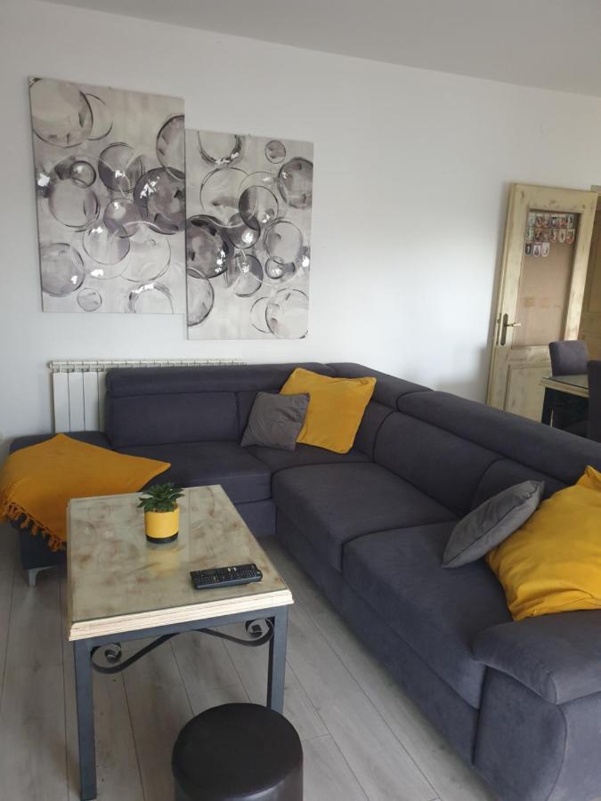 House Aurora Apartment Бибине Екстериор снимка