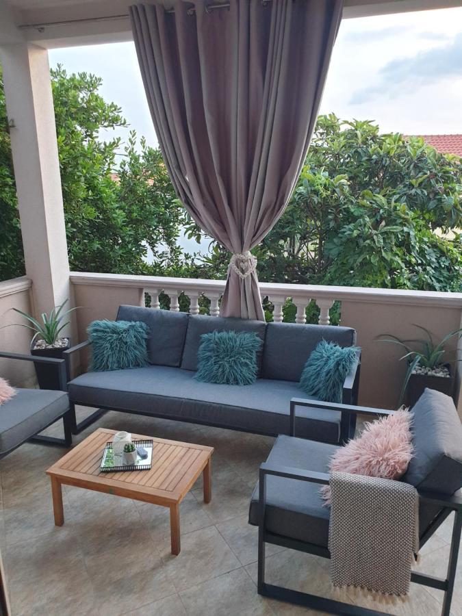 House Aurora Apartment Бибине Екстериор снимка