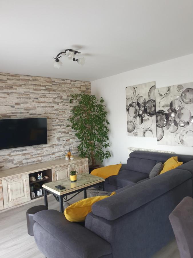 House Aurora Apartment Бибине Екстериор снимка